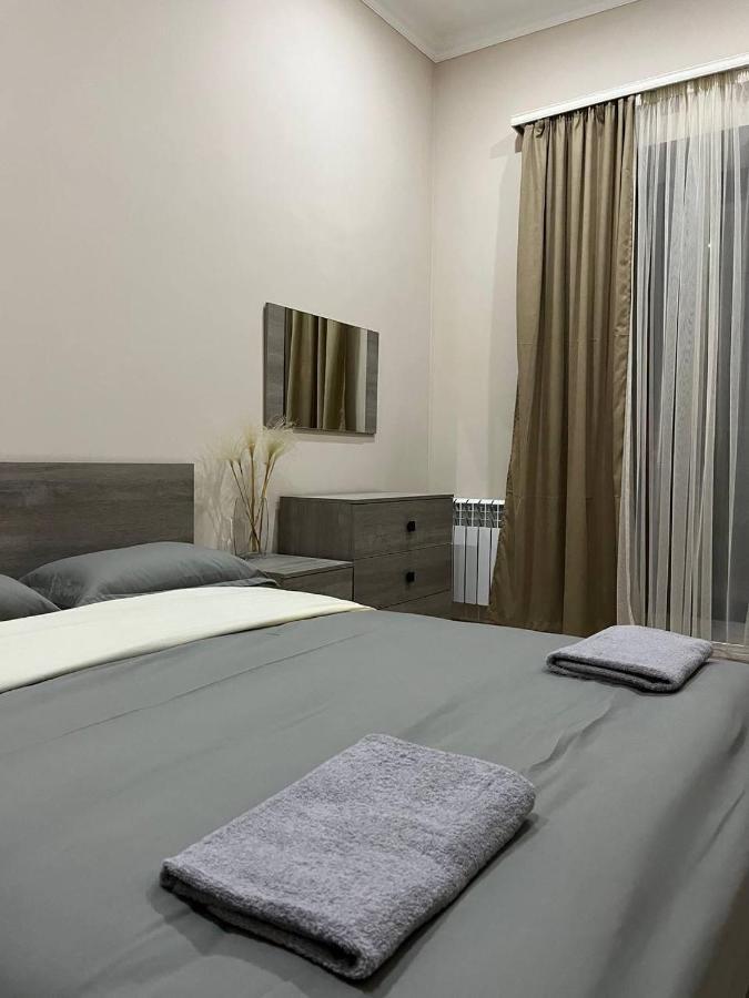 Appartement In Jerevan Buitenkant foto