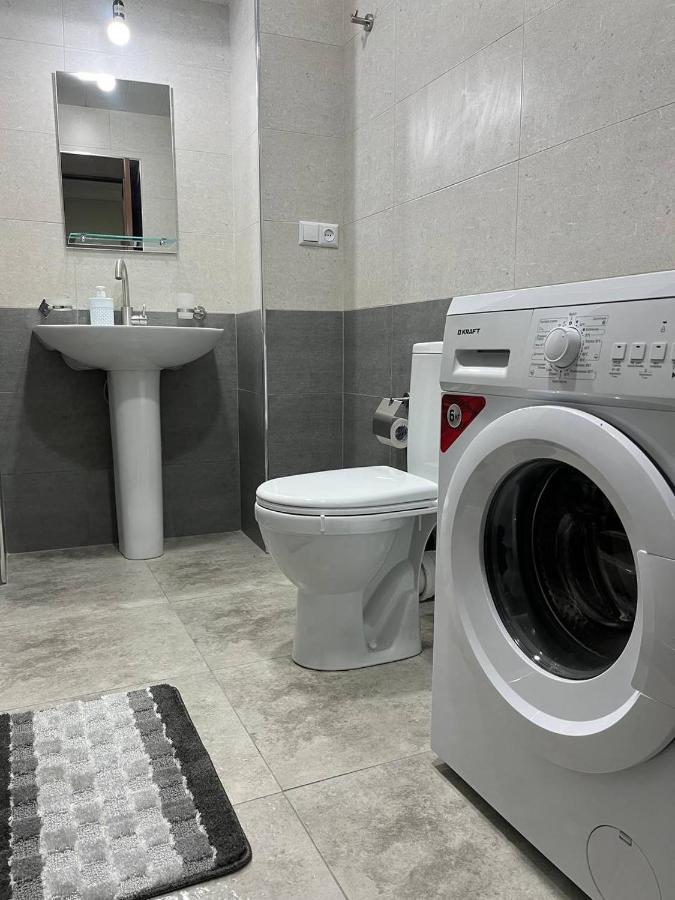Appartement In Jerevan Buitenkant foto